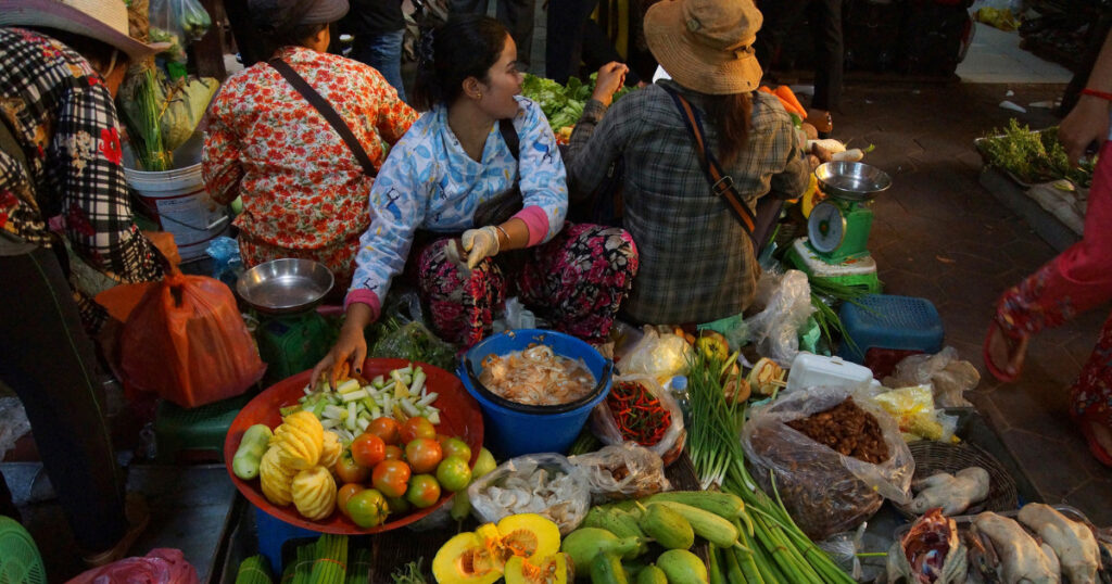 カンボジアのマーケットの様子