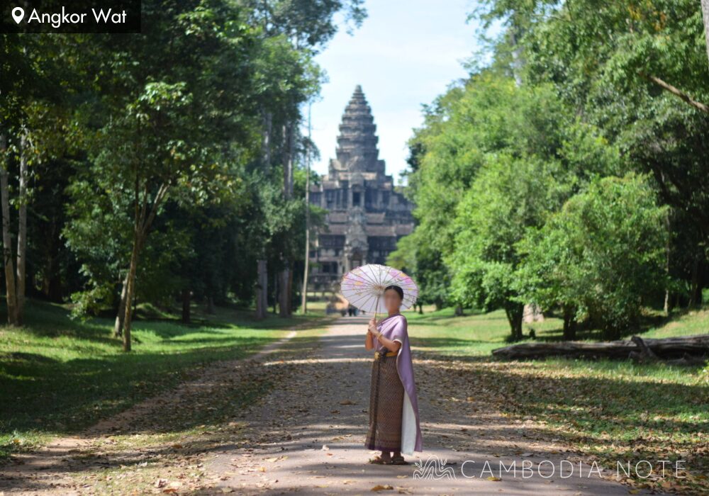 Khmer Traditional Costume Rental