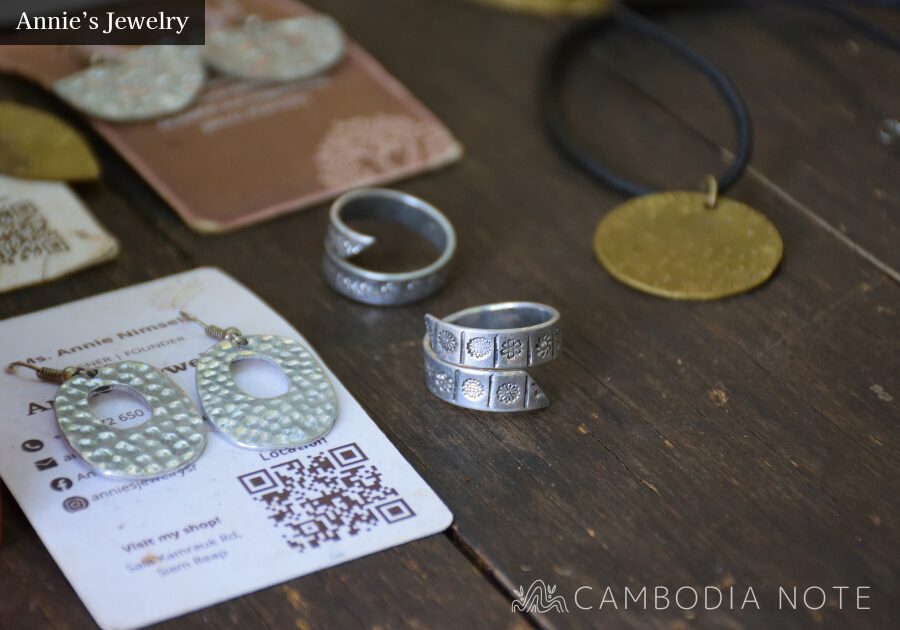 シェムリアップのアクセサリーショップ Annie’s Jewelry