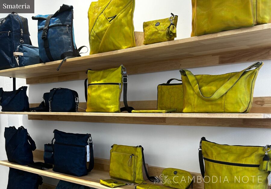 Smateriaのバッグ